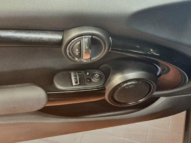 2024 MINI SE Hardtop Cooper