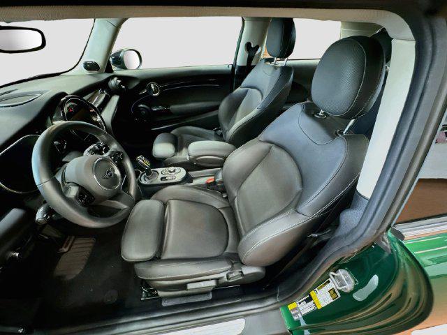 2024 MINI SE Hardtop Cooper