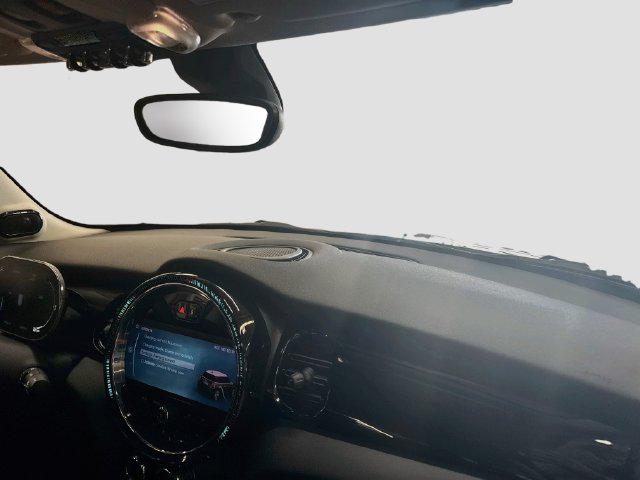 2024 MINI SE Hardtop Cooper