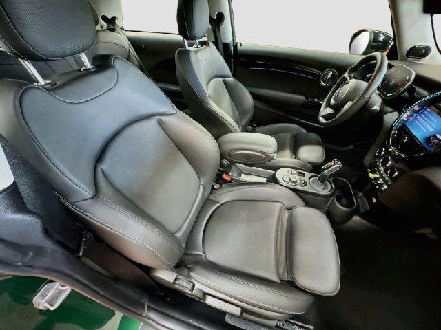 2024 MINI SE Hardtop Cooper