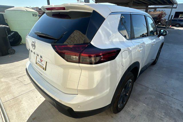 2025 Nissan Rogue SV FWD