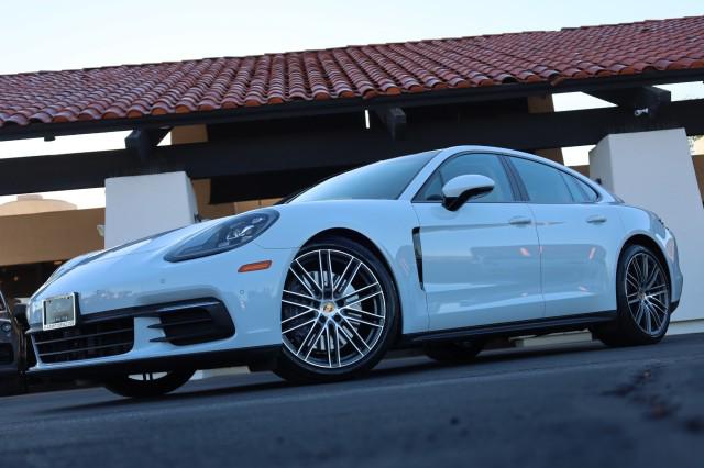 2020 Porsche Panamera 4
