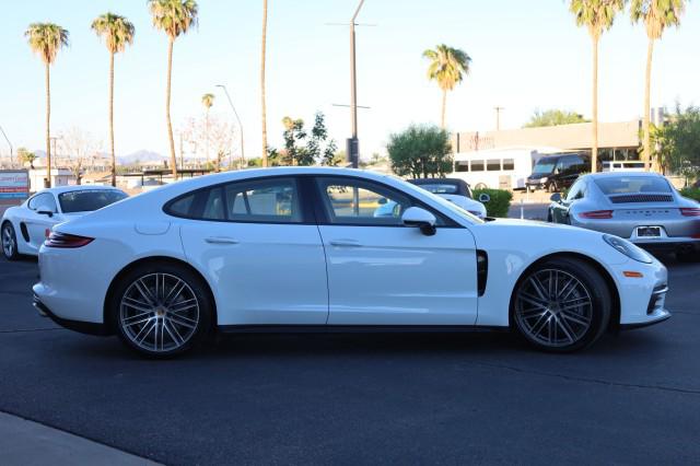 2020 Porsche Panamera 4