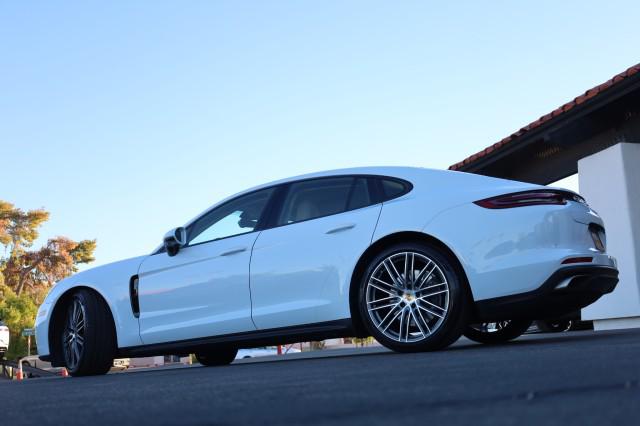 2020 Porsche Panamera 4