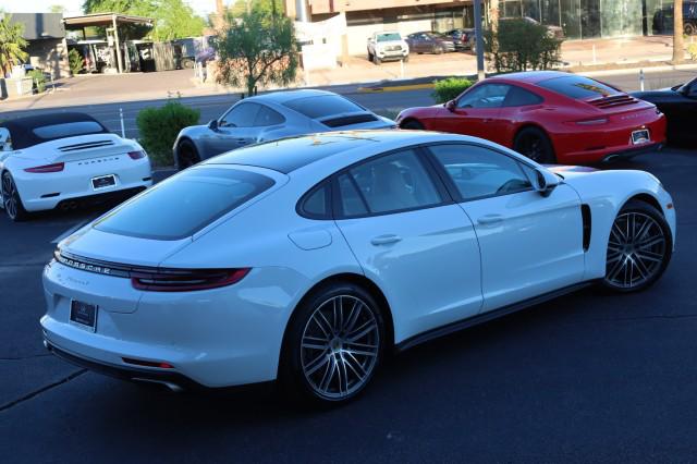 2020 Porsche Panamera 4