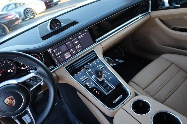2020 Porsche Panamera 4
