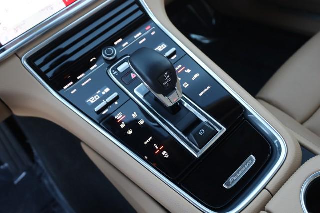 2020 Porsche Panamera 4
