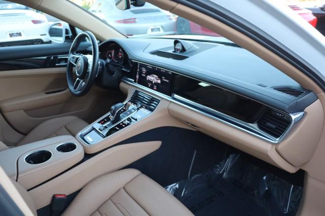 2020 Porsche Panamera 4