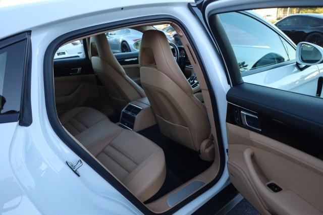 2020 Porsche Panamera 4