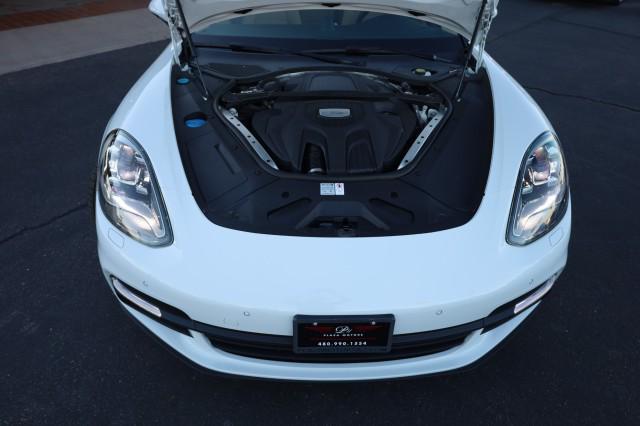 2020 Porsche Panamera 4