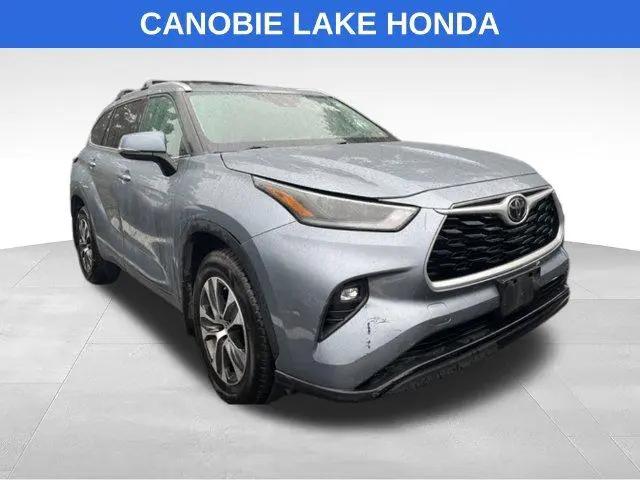 2021 Toyota Highlander XLE for sale in Salem, NH