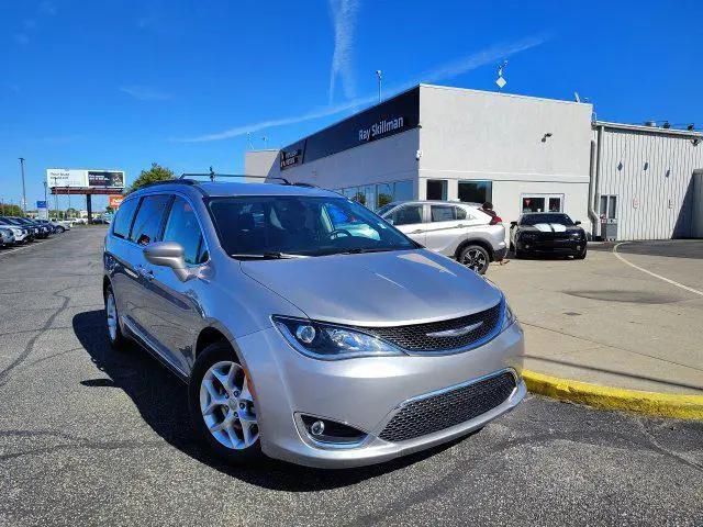 2017 Chrysler Pacifica Touring-L for sale in Indianapolis, IN
