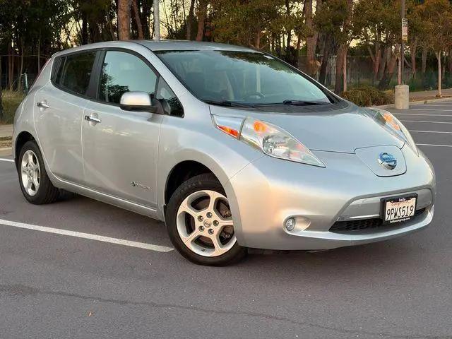 2015 Nissan LEAF SV for sale in Los Angeles, CA