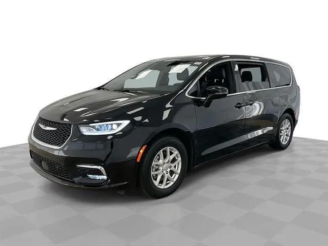 2026 Chrysler Pacifica Select for sale in Dayton, OH