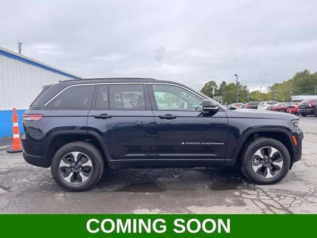 2024 Jeep Grand Cherokee Base for sale in Liverpool, NY