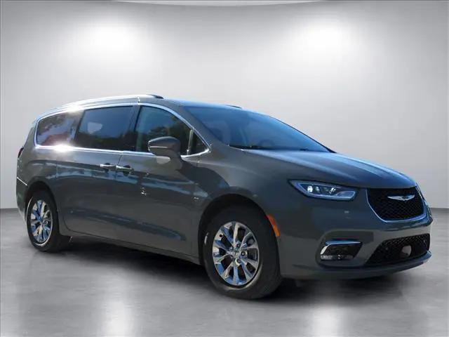 2022 Chrysler Pacifica Touring L AWD for sale in Ocala, FL
