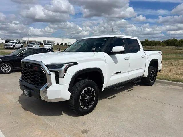 2024 Toyota Tundra SR5 for sale in Cleburne, TX