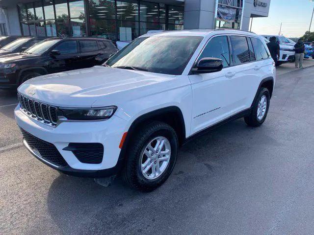 2023 Jeep Grand Cherokee Laredo 4x4 for sale in lithia springs, GA