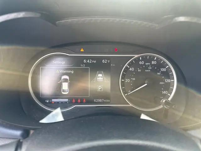 2024 Nissan Versa 1.6 SV