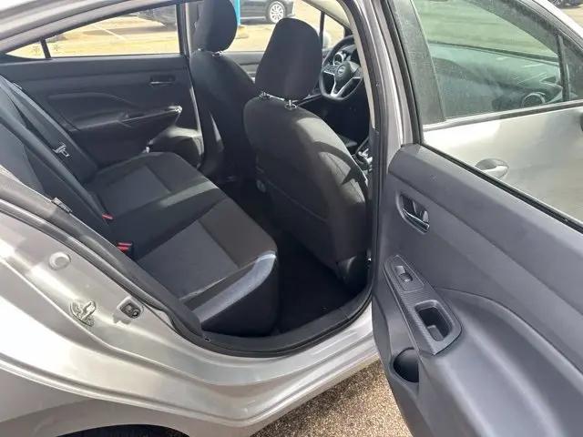 2024 Nissan Versa 1.6 SV