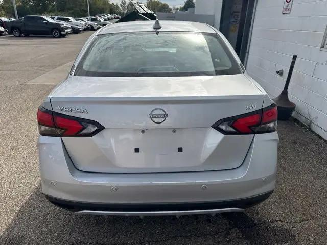 2024 Nissan Versa 1.6 SV