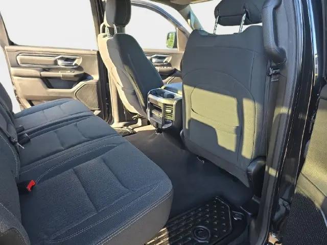 2019 Ram 1500 Big Horn/Lone Star Crew Cab 4x4 57 Box