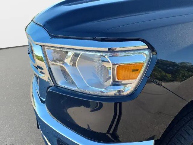 2019 Ram 1500 Big Horn/Lone Star Crew Cab 4x4 57 Box