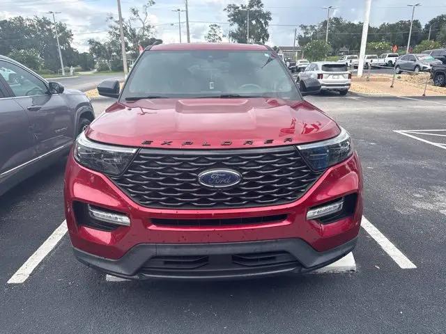 2022 Ford Explorer ST-Line