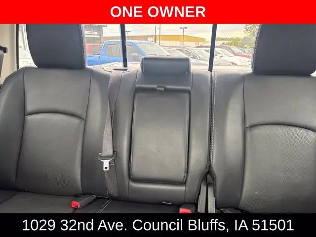 2017 Ram 1500 Laramie Crew Cab 4x4 57 Box
