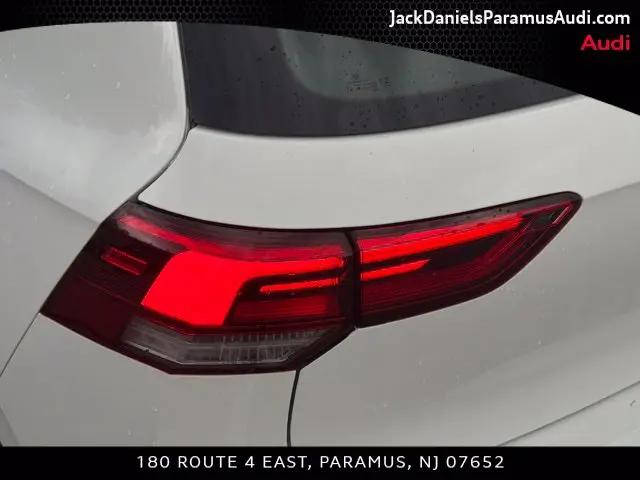 2022 Volkswagen Golf R 2.0T