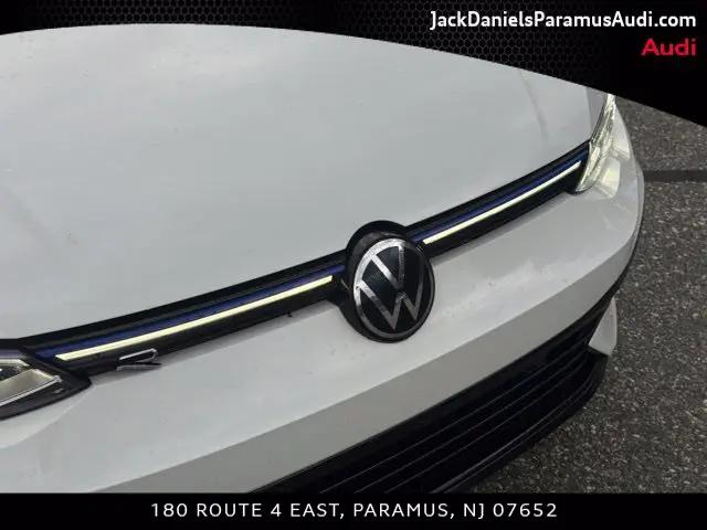 2022 Volkswagen Golf R 2.0T