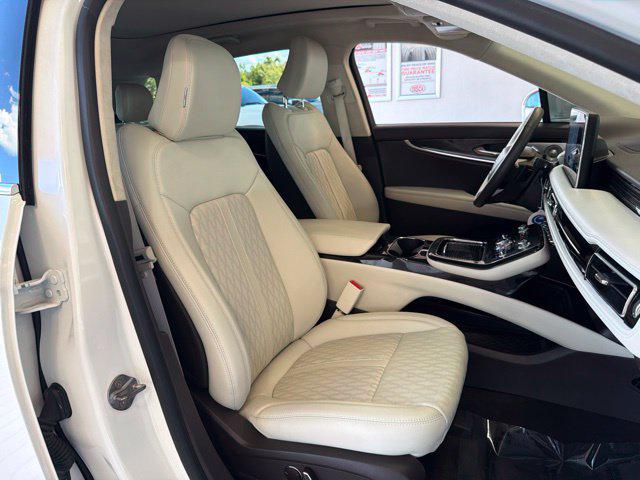 2023 Lincoln Nautilus Black Label