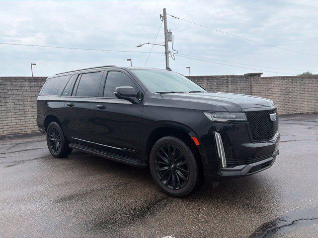 2023 Cadillac Escalade ESV 4WD Premium Luxury for sale in Wichita, KS