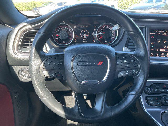 2016 Dodge Challenger 392 Hemi Scat Pack Shaker