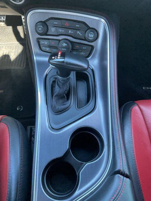 2016 Dodge Challenger 392 Hemi Scat Pack Shaker