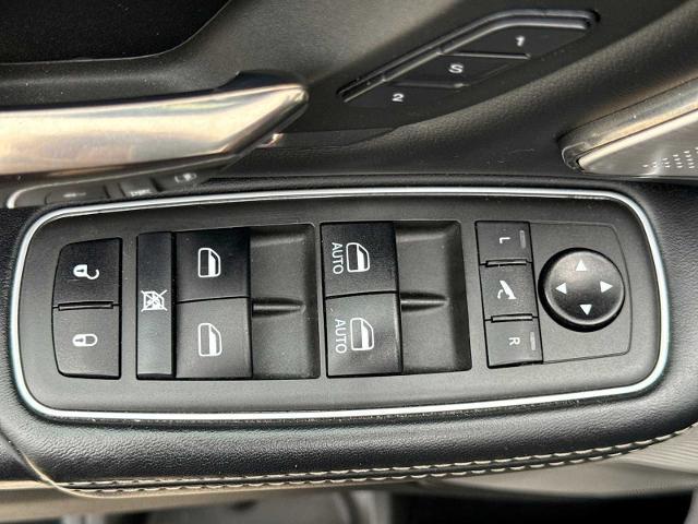 2021 Ram 1500 Limited Crew Cab 4x4 57 Box