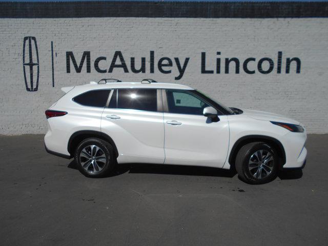 2023 Toyota Highlander XLE for sale in Merced, CA