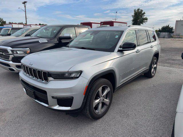 2021 Jeep Grand Cherokee Limited 4x4 for sale in Davenport, IA