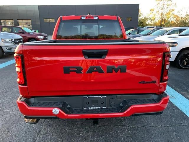 2025 RAM 1500 Tradesman Crew Cab 4x4 57 Box 2025 RAM 1500 Tradesman Crew Cab 4x4 57 Box