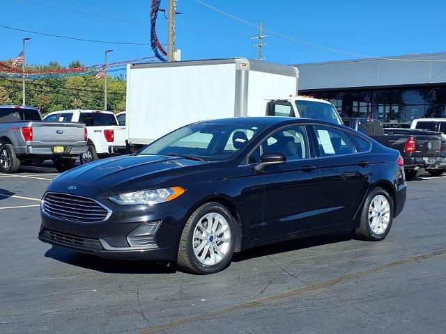 2020 Ford Fusion SE for sale in Woodhaven, MI