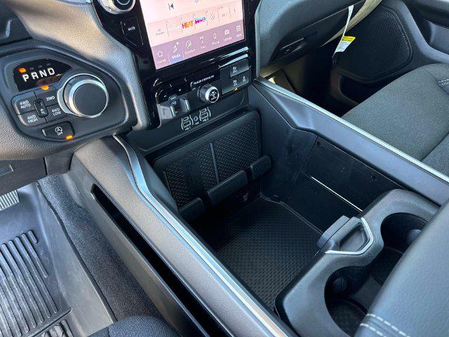 2025 Ram 1500 Big Horn Crew Cab 4x4 57 Box