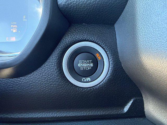 2025 Ram 1500 Big Horn Crew Cab 4x4 57 Box