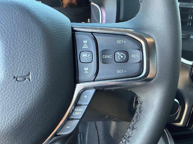 2025 Ram 1500 Big Horn Crew Cab 4x4 57 Box