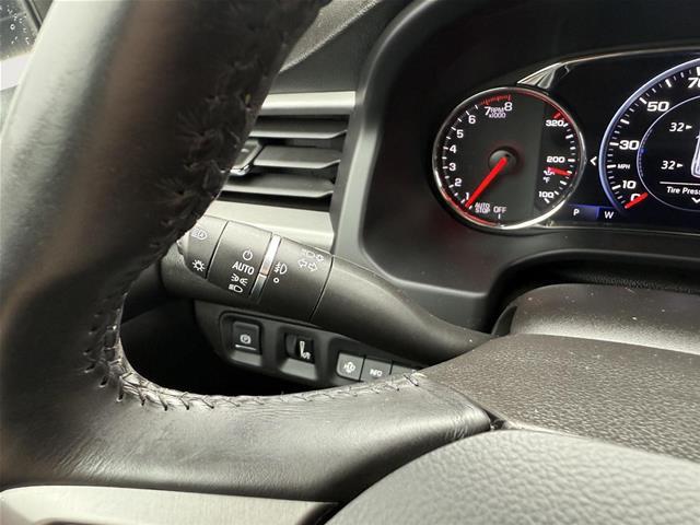 2021 GMC Acadia AWD AT4