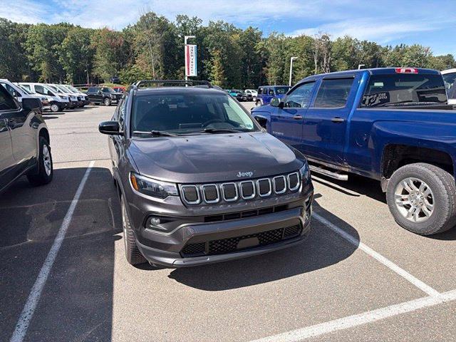 2022 Jeep Compass Latitude Lux 4x4