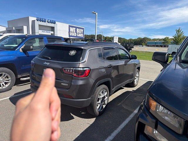 2022 Jeep Compass Latitude Lux 4x4