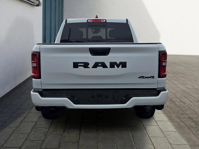 2025 Ram 1500 Tradesman Crew Cab 4x4 57 Box
