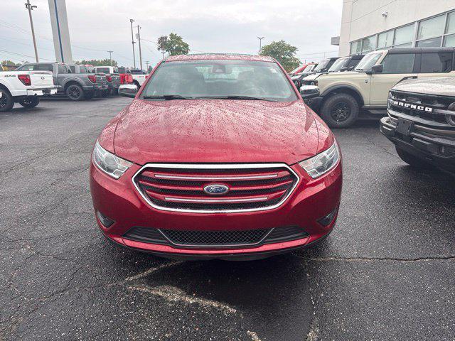 2018 Ford Taurus Limited