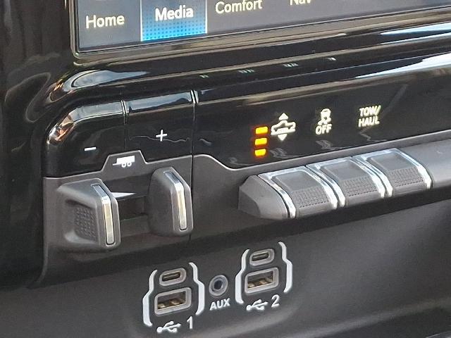 2024 Ram 1500 Limited Crew Cab 4x4 57 Box