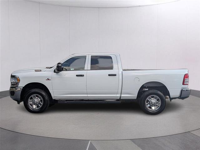 2024 Ram 2500 Tradesman Crew Cab 4x4 64 Box